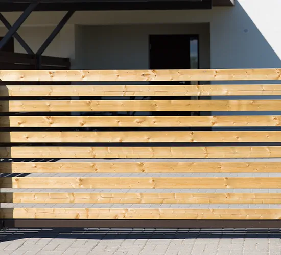 Holzbau Holzzaun Holzboden Gartenhaus